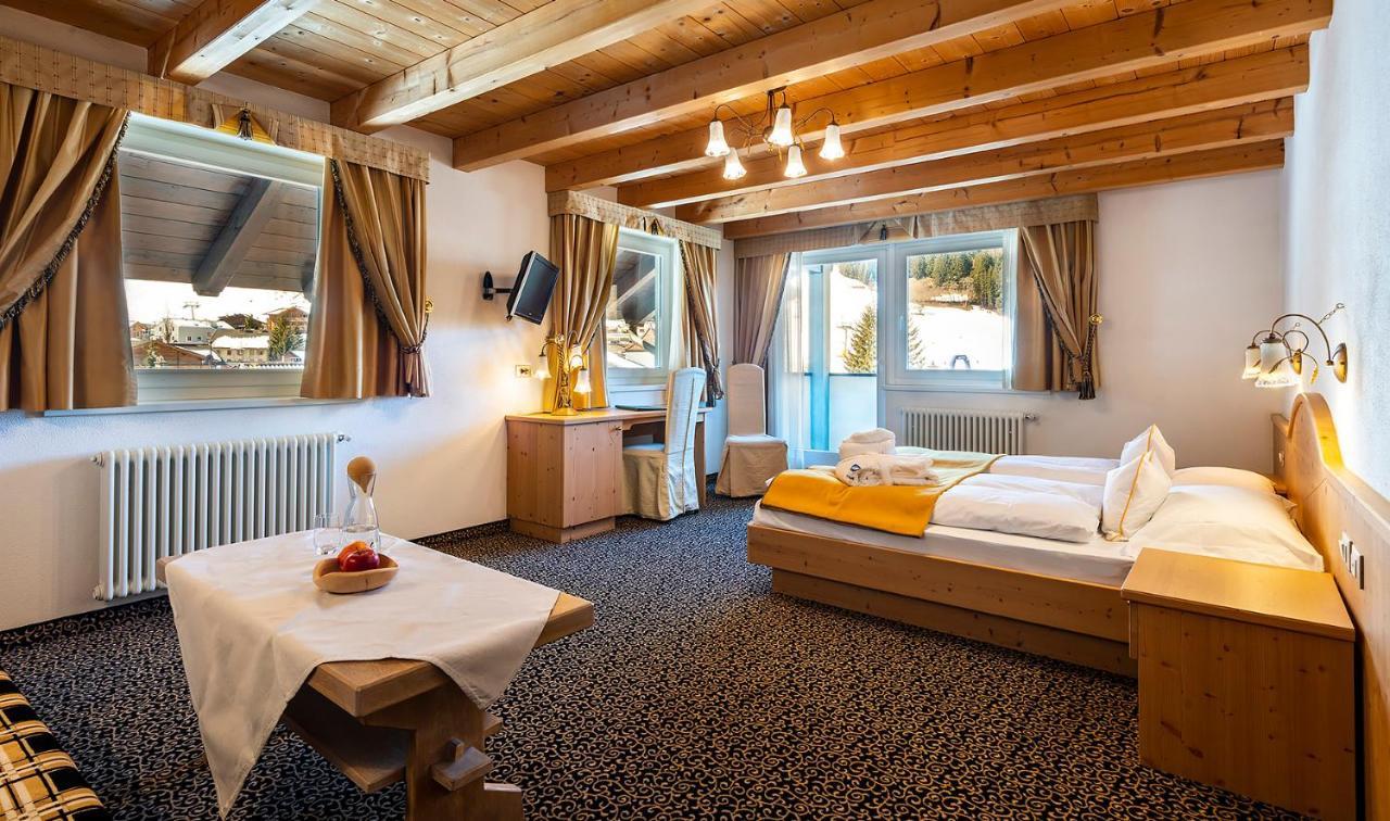 Hotel Teresa San Vigilio Di Marebbe Esterno foto
